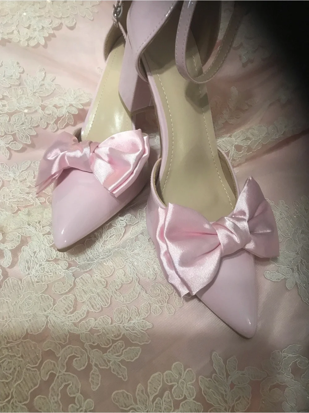 Women's Pink Bow Pointed Toe Block Heel Pumps
